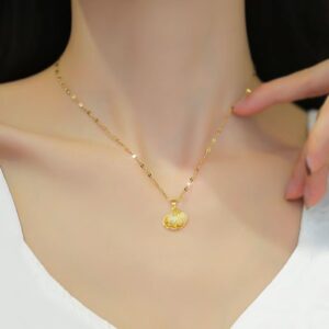 Shell Pearl Locket Pendant Chain