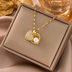 Heart Pearl Pendant Chain